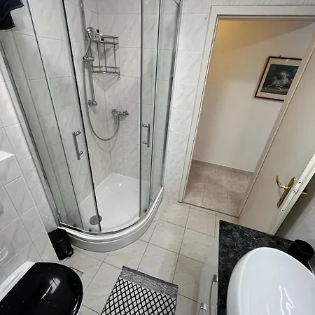 Zrinka Apartament *